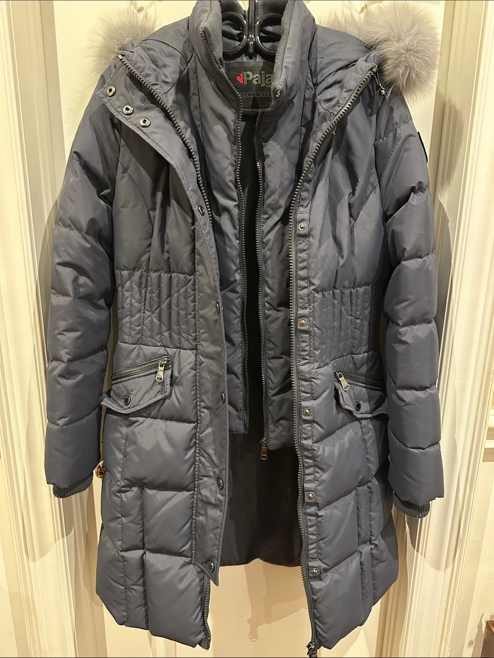 Pajar Canada Women’s Down Winter Coat | Grey | Fur Trim Hood | Size S/P
